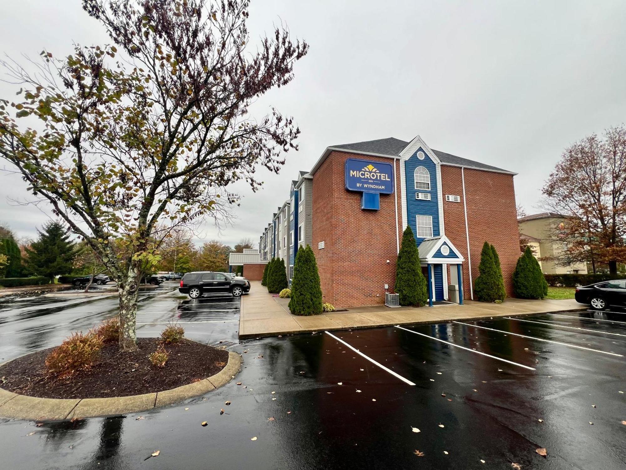 Microtel Inn Georgetown - Lexington North Bagian luar foto