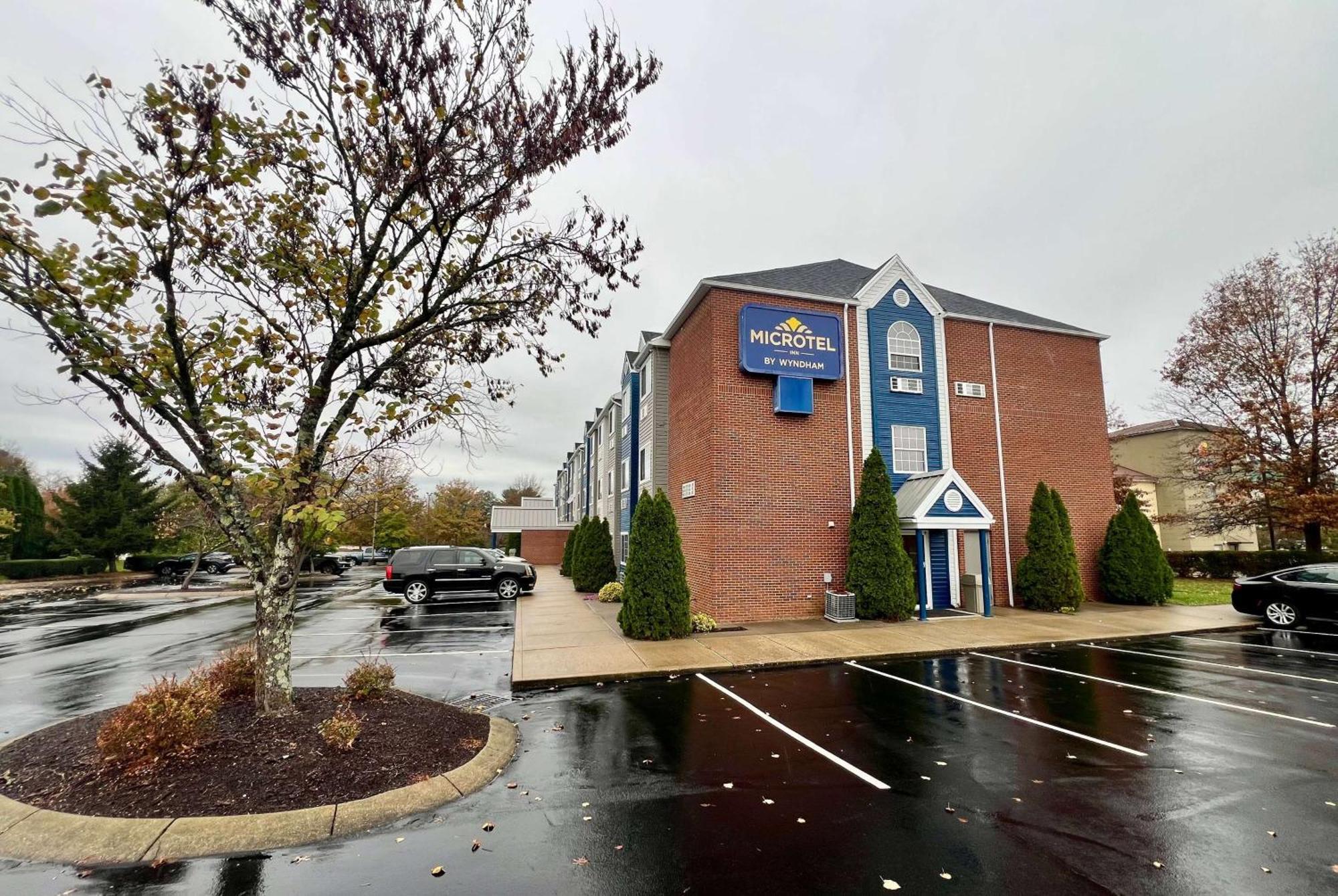 Microtel Inn Georgetown - Lexington North Bagian luar foto